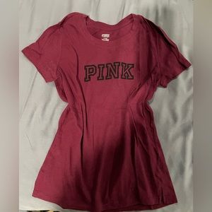 Dark maroon short sleeve PINK logo shirt